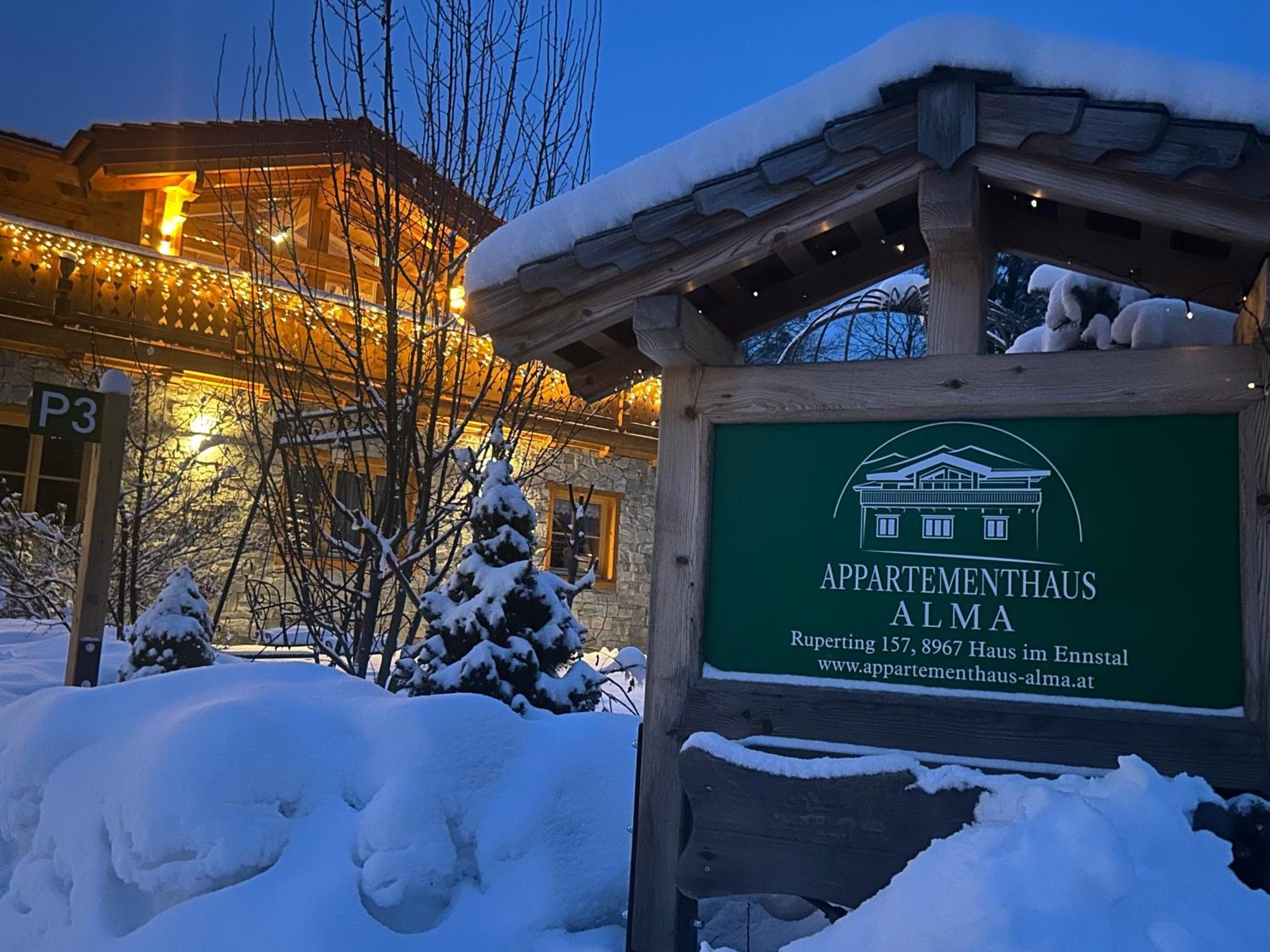 Appartementhaus Alma Haus im Ennstal Exterior foto