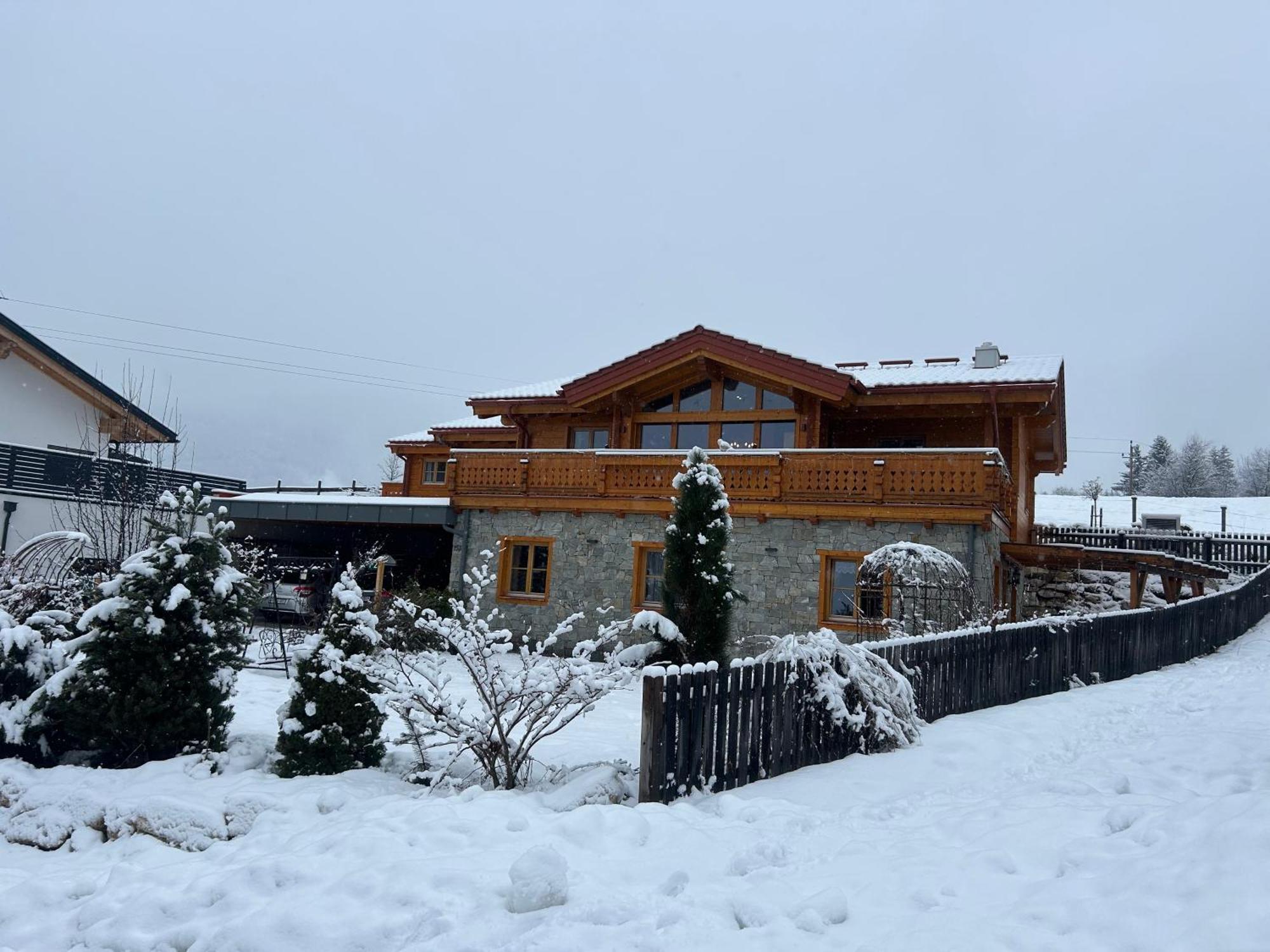 Appartementhaus Alma Haus im Ennstal Exterior foto
